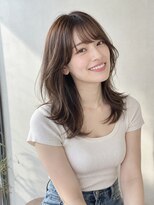 ワゴンバイアフロート(Wagon by afloat)&nbsp;池袋20代30代 小顔くびれミディアム 顔周りレイヤー 韓国ヘア