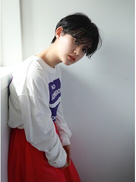 ラボ(Ravo) [Ravo]マッシュウルフショートベースのパーマスタイル