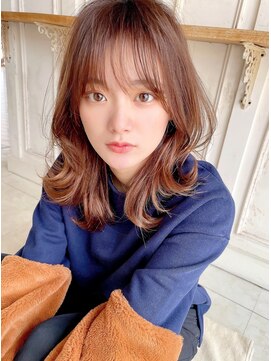 アリスバイアフロート 自由が丘(ALICe by AFLOAT) 秋くびれヘア(大人かわいいフェザーバング