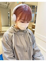 パランケイビューティー シンジュク(PALAN K-Beauty) 甘すぎないpinkカラー.みみかけショート