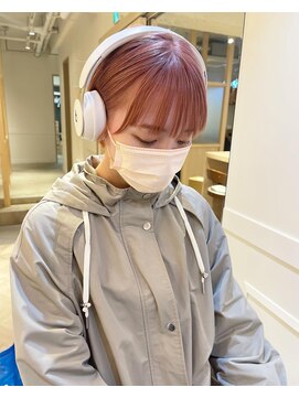 パランケイビューティー シンジュク(PALAN K-Beauty) 甘すぎないpinkカラー.みみかけショート