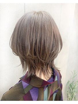 ヴェイン 渋谷(vain) 【vain#☆】後ろ姿かわいいウルフスタイル