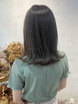 ミント(mint) 【 暗め、透明感、赤みなし。オリーブグレー* 】