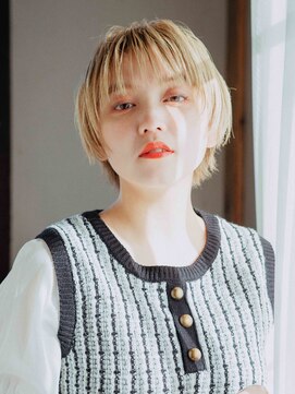 フローラビューティーヘアー(Flora Beauty Hair) ショートスタイル/20代/30代/40代/50代/岡山/表町