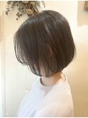 ボブ インナーカラー 前髪あり ミルクティーベージュ