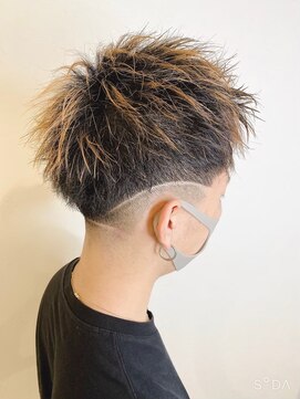 バックス メンズヘアー(BUCKS men's hair) フェード/刈り上げ/ショート/アップバング