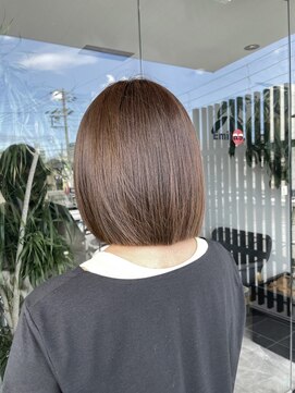 エミタス 柳通り(Emitas.) 王道シンプルボブ×ナチュラルブラウン