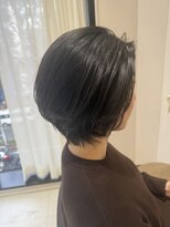 アンベリールフルー(EMBELLIR fleur) メリハリ!スタイルアップのショートボブ