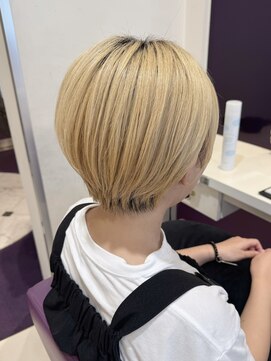ハピネス 河原町店(Happiness) 京都美容室　ショートヘア　丸みショート　進詩織