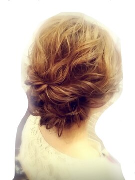 ヘアセット専門店 ナゴミ 渋谷店(nagomi) ねじりパーティーアップ