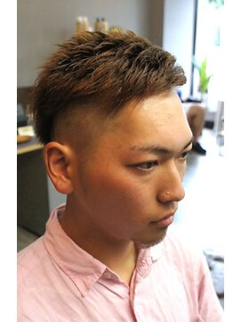 バーバーショップボヤージュ(BARBER SHOP VOYAGE) 三代目JSB風ハードツーブロック