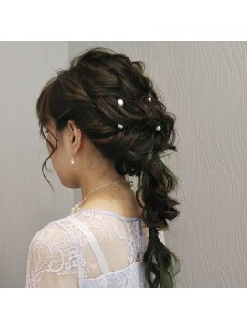 美容室 アネックス(ANNEX) パーティーアップ 編み下ろし 成人式 卒業式