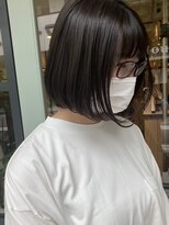 カグヤヒメ ドゥイ(kaguyahime doui)&nbsp;カーキグレージュ×ボブ