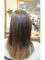 シオンヘアー(sion hair)&nbsp;10代20代人気！外国人風☆大人可愛い透明感グラデーションカラー