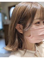 リック(LiC)&nbsp;外ハネボブ×アッシュベージュ