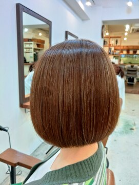 スーズ(suze) 明るめカラーで白髪ぼかしベーシックボブ【お客様】