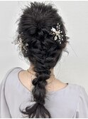 編みおろしヘアアレンジ
