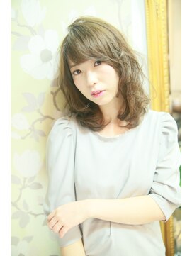 テテクルー(tete et clou) ひし形ニュアンスパーマ