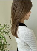 顔まわりカットレイヤーカットブリーチカラーベージュ