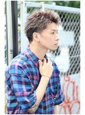 横顔で魅せる外国人風リバース　シルバーカラー　かき上げ