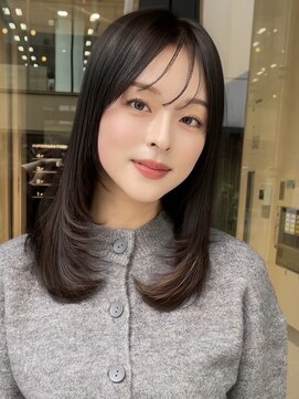ノイ(noi) 顔周りレイヤーカットくびれヘアミルクティーベージュカラー