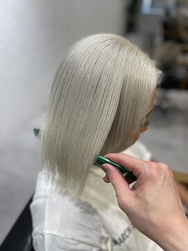 ハイパー(HYPER) ホワイトベージュ