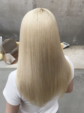 エクラ(ECLAT) ブロンドカラー