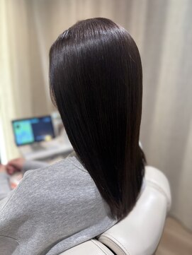 アリエス(Aries) 大人ツヤ髪ロング