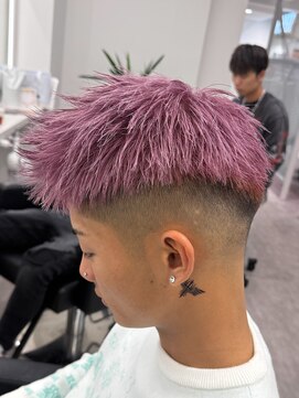 ルースト 南堀江店(ROOST) 刈り上げセンターパート/波巻きツイストスパイラル/南堀江