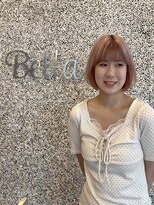 ベッラ(Bella)&nbsp;丸み内巻きボブ