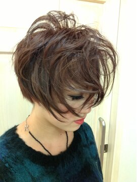 ヘアメイク アンティ ショートアレンジスタイル