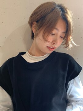 テテ ニコ(tete nico) ショートボブ×パーマ