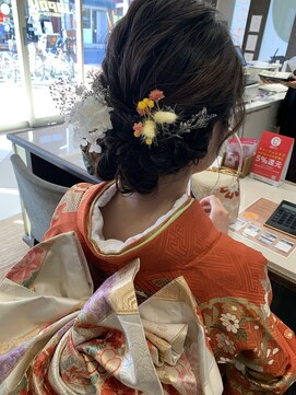 ジャパン ホンテン(JAPAN HONTEN) 着物に似合うアレンジ