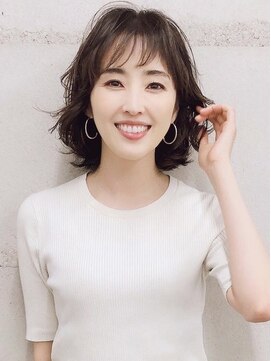 フォンズ(FONS) 大人かわいいふんわりボブ デジタルパーマ スタイリング簡単