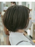 ショートボブ