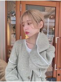 大人かわいい小顔前下がり丸みショートボブ
