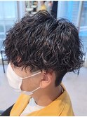 メンズツーブロックマッシュ束感ショート波巻きスパイラルパーマ