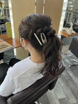 レモーリア 井口店 ふわゆるポニーテール