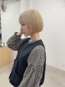 ヴィンスジオ 岐阜駅南(vince gio) ブロンド /ブリーチ2回以上/ ミニボブ /髪質改善