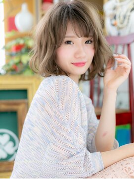 カバーヘアアンドスパ ブリス 浦和(COVER HAIR&SPA bliss) 大人可愛いインナーカラーくせ毛風ボブパーマc5浦和20代30代40代