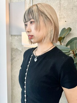ノエ(noe) レイヤーボブ×ハイトーンカラーMI10