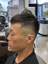 ヒキチ(Hikichi) ベリーショートフェードスタイル