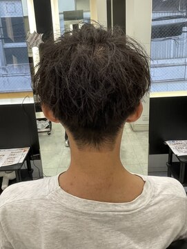 ネクストゼロ(NEXT zerO) メンズパーマ