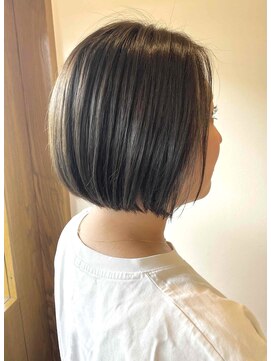 バルバル ヘアデザイン(balbal hairdesign) 前下がりボブ