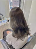 明るめグレージュ×アディクシーカラー