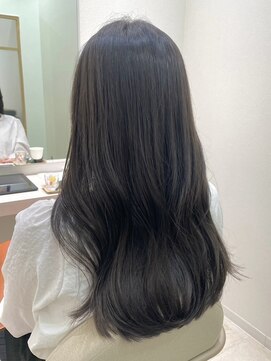 トッカ 船橋南口店(tocca) オリーブグレージュ