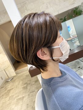 プレフェレプレフェ(prefere prefe) 丸みショートbob×赤み消しカラー