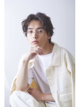 キュー 銀座(cue) メンズツイストセンターパートショート