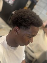 フランクスバーバー アンド ビアークラブ(FRANK'S BARBER and BEER CLUB)&nbsp;スパイキーショート/フェザーパーマ/サーフカール/有楽町