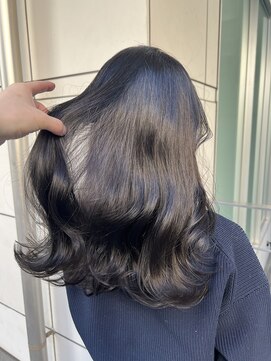 ティエラ 原宿 表参道(Tierra) 【小宮涼太】ブルーたっぷりのグレージュで赤みなしカラーに